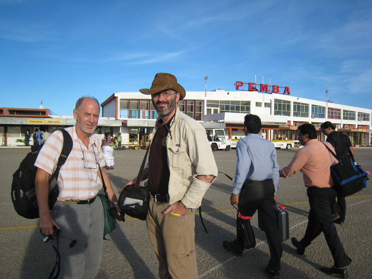 Mark Smith (left) and Vincent Pardieu (center) upon our arrival at Pemba, Mozambique, December 2009. Photo: Richard Hughes/Lotus Gemology.