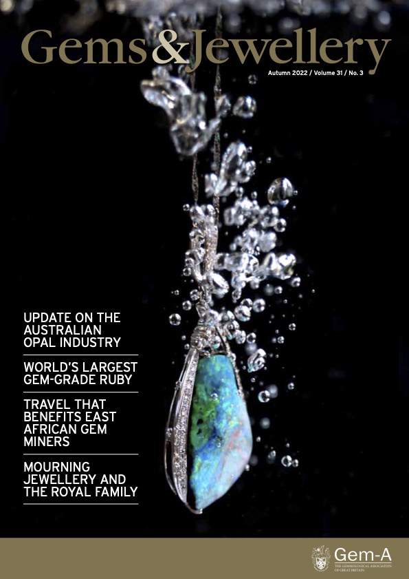 Microscopic exploration of gem and mineral surfaces
